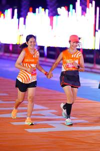 BIB: 211, 265, 214, 1264
                            <button type="button" onclick="openModal(23032086)" class="btn btn-primary btn-sm float-right btn-popup" data-toggle="modal" data-target=".modal-high-quality">
                        <i class="fas fa-shopping-cart"></i> Add to Cart
                    </button>
                                            <button type="button" onclick="isThisMe(23032086, true)" class="btn btn-success btn-sm float-right btn-popup btn-isme hidden" data-toggle="tooltip" data-placement="bottom" title="นี่คือรูปของคุณใช่ไหม คลิกที่นี่เพื่อเอาเข้าอัลบั้ม">
                        <i class="fas fa-plus"></i> Add to album
                    </button>
                    <button type="button" onclick="isThisMe(23032086, false)" class="btn btn-warning btn-sm float-right btn-popup btn-isnotme hidden">
                        <i class="fas fa-ban"></i> Remove from album
                    </button>